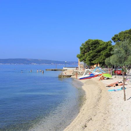 Apartments With A Parking Space Kastel Kambelovac, Kastela - 21372 Экстерьер фото